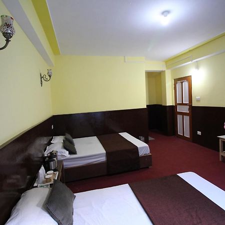 Delight Royal Lachen Esterno foto