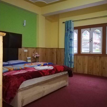 Delight Royal Lachen Esterno foto