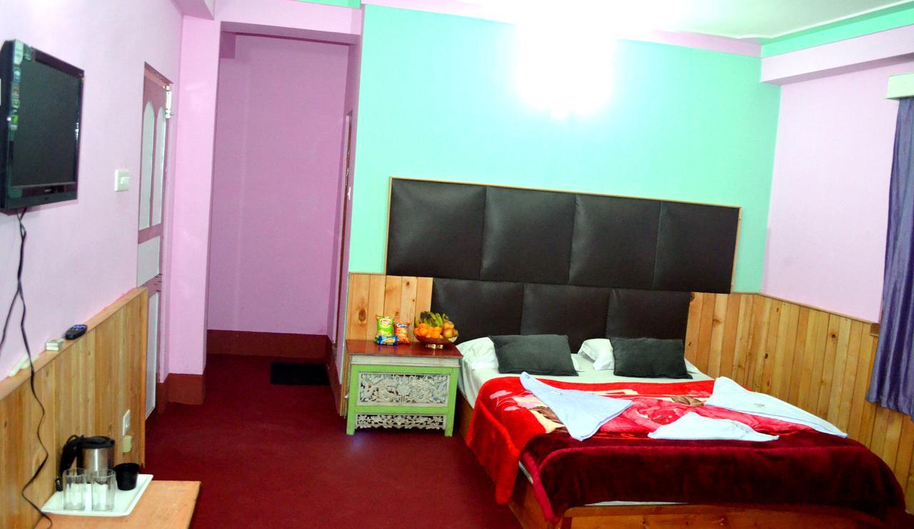 Delight Royal Lachen Esterno foto