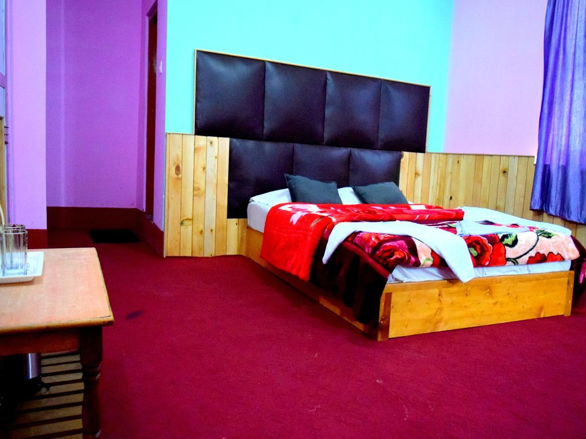 Delight Royal Lachen Esterno foto