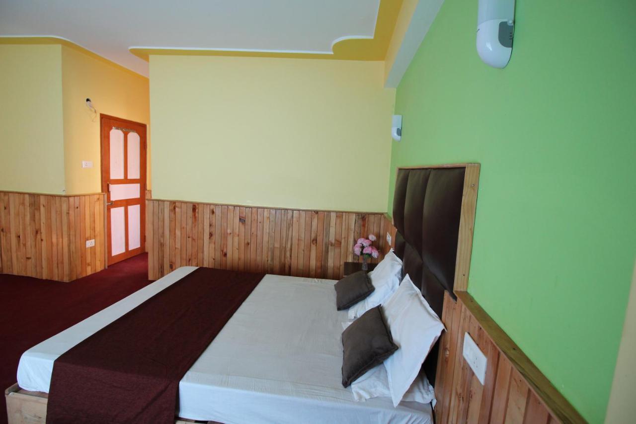Delight Royal Lachen Esterno foto