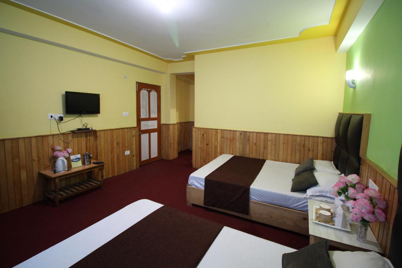 Delight Royal Lachen Esterno foto