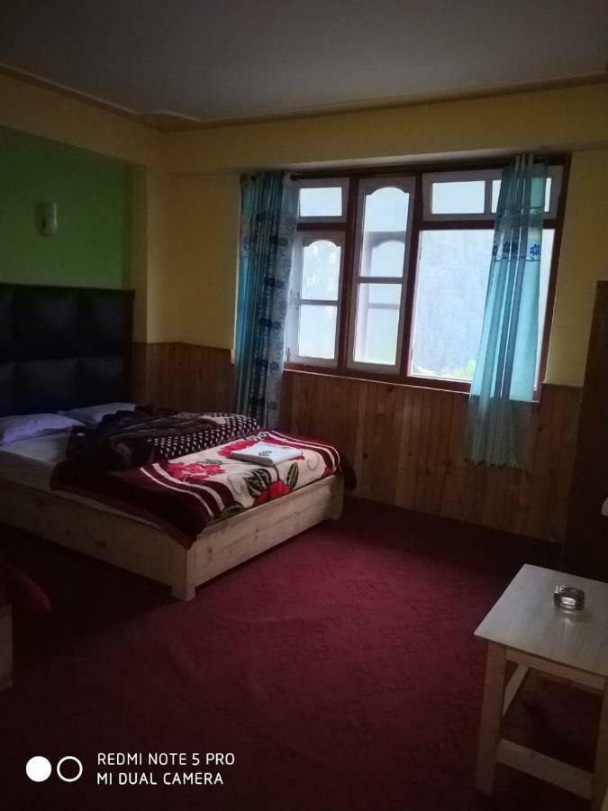 Delight Royal Lachen Esterno foto