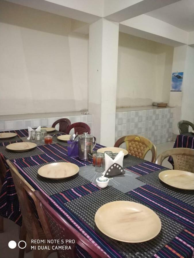 Delight Royal Lachen Esterno foto