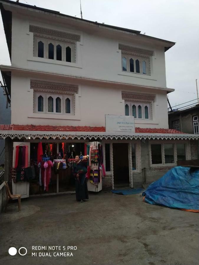 Delight Royal Lachen Esterno foto