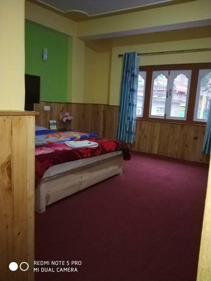 Delight Royal Lachen Esterno foto